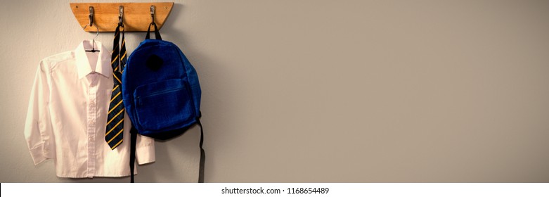 後ろ姿制服images Stock Photos Vectors Shutterstock