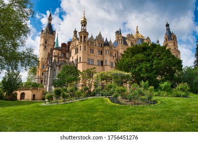 Parliament Mecklenburg Vorpommern Images Stock Photos Vectors Shutterstock