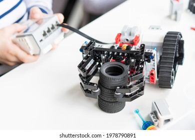 770 Ev3 stem Images, Stock Photos & Vectors | Shutterstock