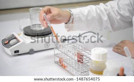 Scientists compare the color of the resulting solution whether the needle goes up or fades by changing the Fe concentration by disturbing the equilibrium of the solution. In a chemical laboratory