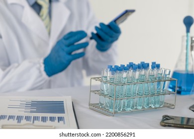 Scientists Work With In Vitro Reagents In Laboratories And Draw Conclusions From Their Research.