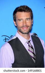 Scott Foley At The Disney/ABC Summer 2013 TCA Press Tour, Beverly Hilton, Beverly Hills, CA 08-04-13