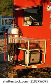 Scotts Valley, California, USA. ‎Tuesday, ‎June ‎14, ‎2022. A Propane Tank And Portable Generator On A Food Truck.