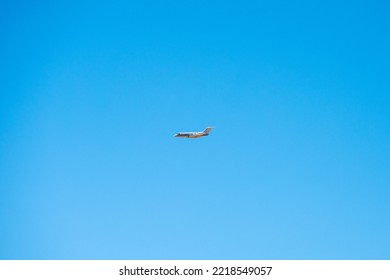 Scottsdale, AZ - Sep 18 2022: A Hawker Beechcraft 4000 N458WB Flying Over Pinnacle Peak Park