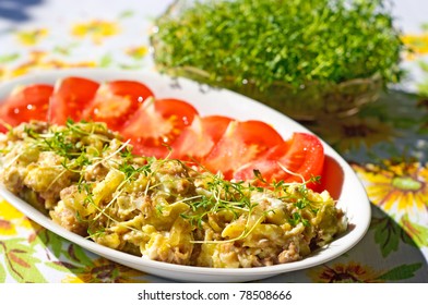 Scrambled egg with tuna