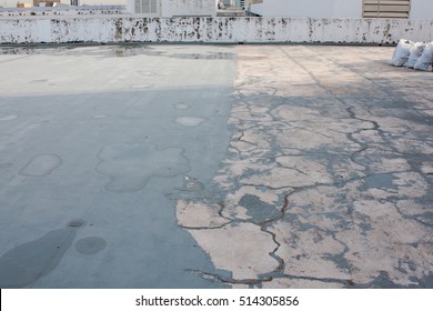 Scratch Old Fiberglass Coating Rooftop To Repair