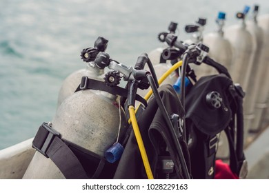 674 Gas Cylinders On Boat Images, Stock Photos & Vectors 