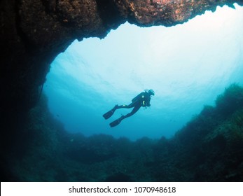 Scuba Diving In Malta - Dwejra, Gozo