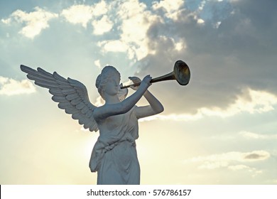 310 Angel blowing horn Images, Stock Photos & Vectors | Shutterstock