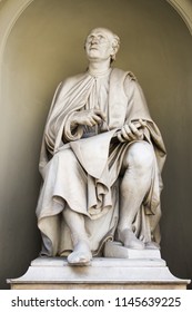 Sculpture of Brunelleschi, the great inovator and builder who made largest brick dome ever on Florence Duomo (cathedrale)