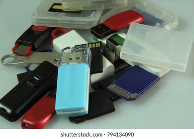 SD card and memory card