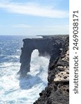 Hōlei Sea Arch in Volcanoes National Park