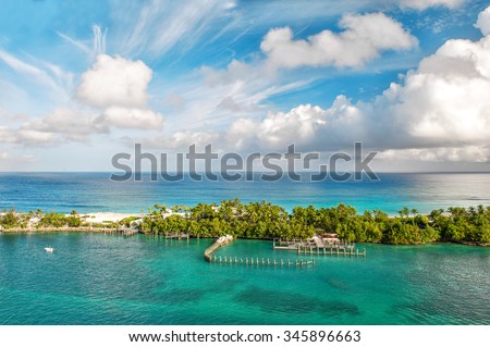 Sea and cloudy sky. Beautiful landscape Bahamas. Nassau