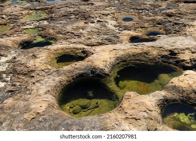 2,553 Pothole erosion Images, Stock Photos & Vectors | Shutterstock