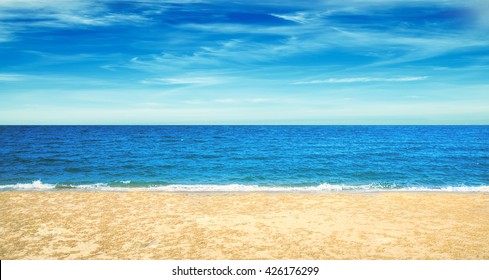 Sea Sand Sky And Summer Day , Summer Season ,summer Background