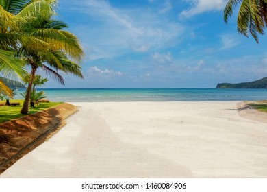 Sea and sky background. Sea view from tropical beach with sunny sky. Summer paradise beach of Thailand. Tropical shore. Tropical sea in Thailand. Exotic summer beach with clouds on horizon. Ocean beac - Shutterstock ID 1460084906