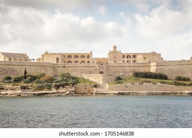 602 Forte manoel Images, Stock Photos & Vectors | Shutterstock