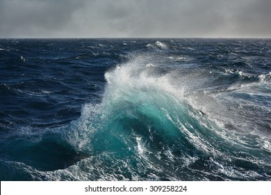 sea wave in the indian ocean