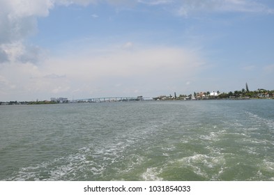 Sea and waves