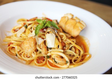 Seafood Linguine