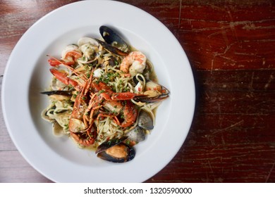 Seafood Pasta With Crawfish                  