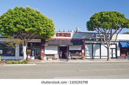 48 Seal beach main street Images, Stock Photos & Vectors | Shutterstock