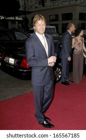 Sean Bean At NORTH COUNTRY Premiere, Grauman's Chinese Theatre, Los Angeles, CA, October 10, 2005 