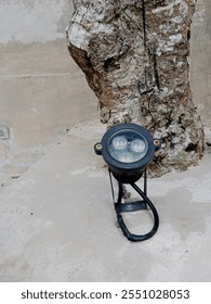 searchlight for lighting objects in outdor

