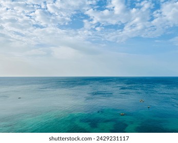 Seascape background, ocean horizon, white cloudy sky - Powered by Shutterstock
