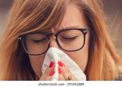 Seasonal Allergies And Health Problems / Issues.