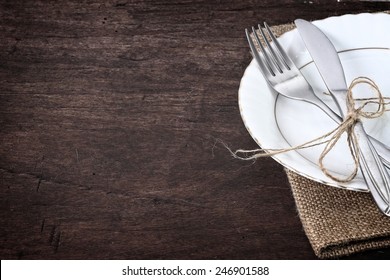seasonal table with cutlery
