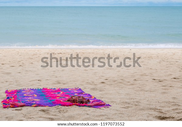 beach sand seats