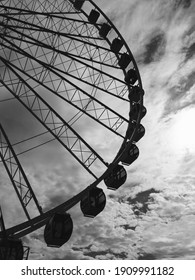 Seattle Ferris Wheel Black And White