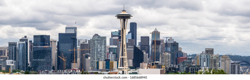 Seattle Skyline From Kerry Park With Space Needle