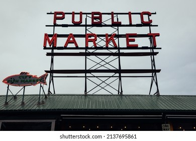 Seattle, WA, US 03-08-21 Pike Place Market Sign