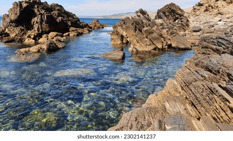SECOND VALLEY CRYSTALS WATERS ROCKS