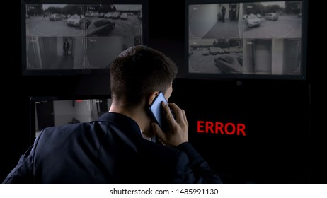 Security Operator Calling Police, Error On Screen Of CCTV Footage, Robbery