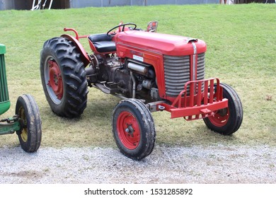 95 Massey harris tractor Images, Stock Photos & Vectors | Shutterstock