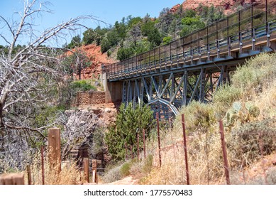 Sedona Bridge Trail Nature Picture