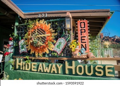 Sedona, DEC 22: Exterior View Of The Hideway House Restaurant On DEC 22, 2017 At Sedona, Arizona