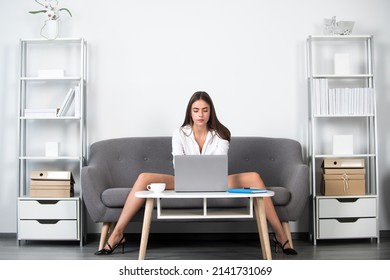 Sexy Secretary Suit Bilder Stockfotos Und Vektorgrafiken Shutterstock