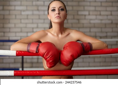 Boxing nude Two insane