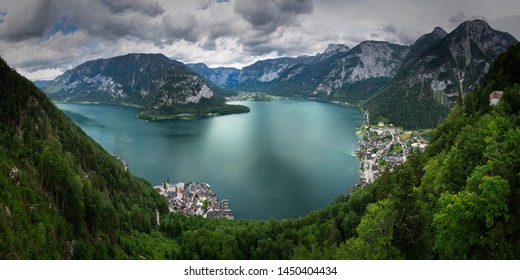 Hallstätter See In The Salzkammergut, Austria