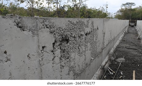 segregation in concrete caused by errors in casting methods