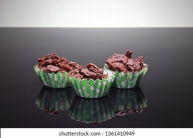 Selamat Hari Raya chocolate corn flakes for guest to eat during festive.