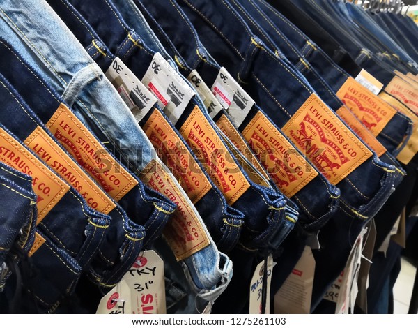 levis jeans founded