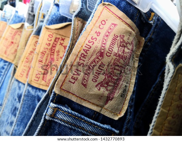 levi jeans net worth