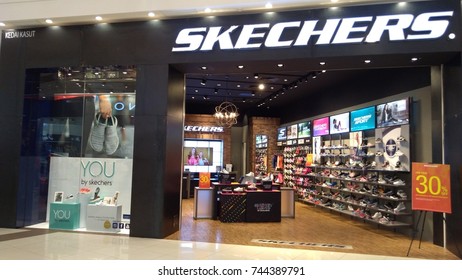 Store Skechers HD Stock Images 