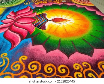 SELANGOR, MALAYSIA -OCTOBER 29, 2021: Attractive Deepavali Kolam Design. Built Using Colored Rice By Experts And Its Design Is Based On Elements In Indian Society. Colorful And Beautiful. 