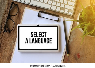SELECT A LANGUAGE CONCEPT ON TABLET PC SCREEN